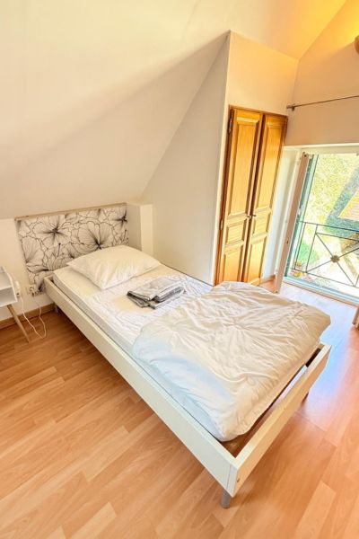 Gîte meublé 1 chambre location à la semaine pour personnel EDF situé à 1 km de Centrale de Dampierre en Burly LOIRET 45