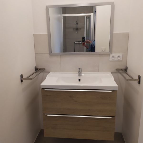 Gîte meublé 2 chambres location à la semaine pour personnel EDF situé à 1 km de Centrale de Dampierre en Burly LOIRET 45