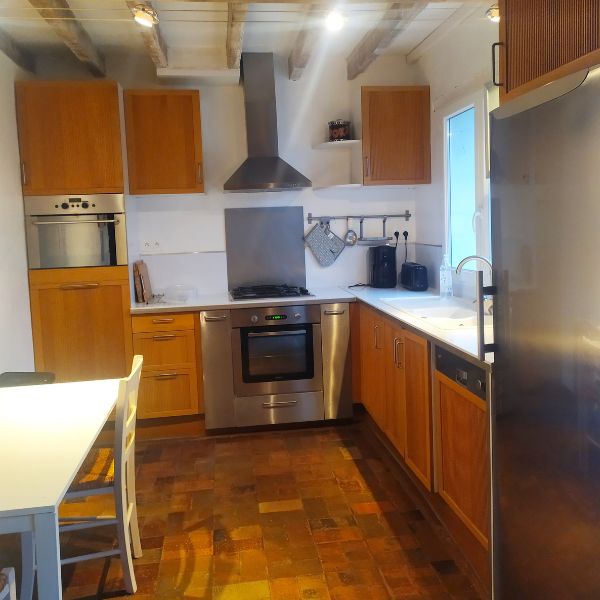 Maison meublé 4 chambres location à la semaine pour personnel EDF situé à 1 km de Centrale de Dampierre en Burly LOIRET 45