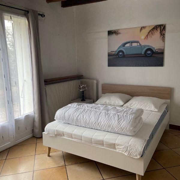 Maison meublé 4 chambres location à la semaine pour personnel EDF situé à 1 km de Centrale de Dampierre en Burly LOIRET 45