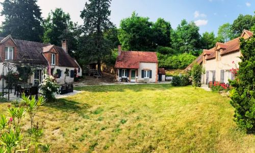 Gîtes rénovés à 1km de la centrale de Dampierre en Burly pour des intervenants EDF en mission et des professionnels en déplacement